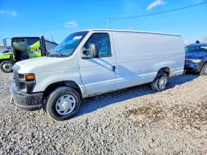 Ford Econoline E150 VAN 4.6L 8 2009