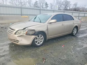 Toyota Avalon XL 3.5L 6 2006