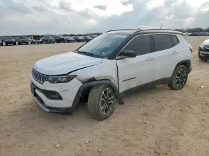 Jeep Compass LIMITED 2.4L 4 2022