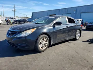 Hyundai Sonata GLS 2.4L 4 2013