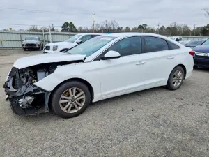 Hyundai Sonata SE 2.4L 4 2016