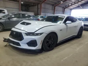 Ford Mustang 5.0L 8 2024