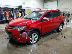 Toyota Rav4 XLE 2.5L 4 2013