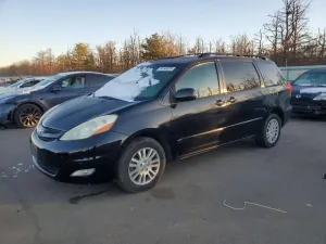 Toyota Sienna 3.5L 6 2010