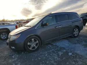 Honda Odyssey TOURING 3.5L 6 2013