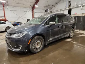 Chrysler Pacifica LIMITED 3.6L 6 2020