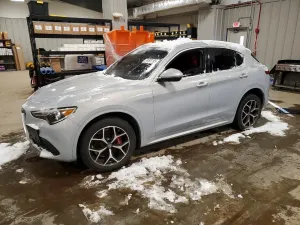 Alfa Romeo Stelvio TI 2.0L 4 2021