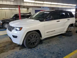 Jeep Grand Cherokee LAREDO 3.6L 6 2021