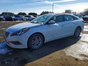 Hyundai Sonata SE 2.4L 4 2017