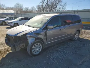 Chrysler Town & Country TOURING 3.6L 6 2016