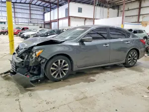 Nissan Altima 2.5L 4 2017