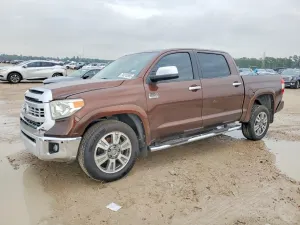 Toyota Tundra CREWMAX PLATINUM 5.7L 8 2014