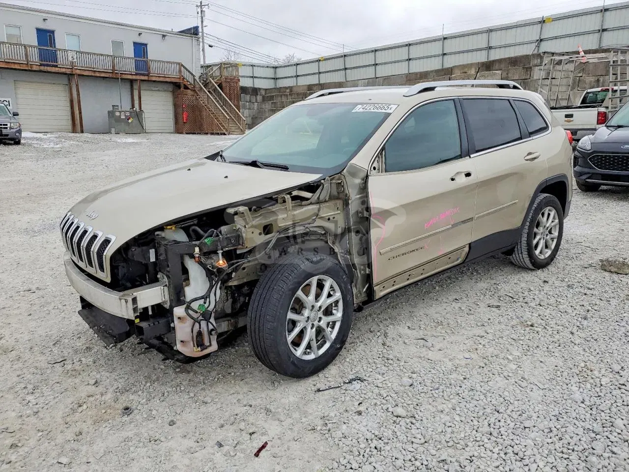Jeep Cherokee LATITUDE 2.4L 4 2015