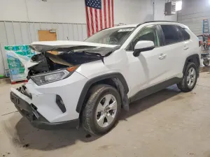 Toyota Rav4 XLE 2.5L 4 2020