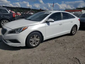 Hyundai Sonata SE 2.4L 4 2016