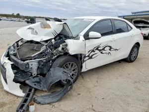 Toyota Corolla L 1.8L 4 2014