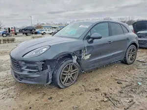 Porsche Macan 2.0L 4 2020