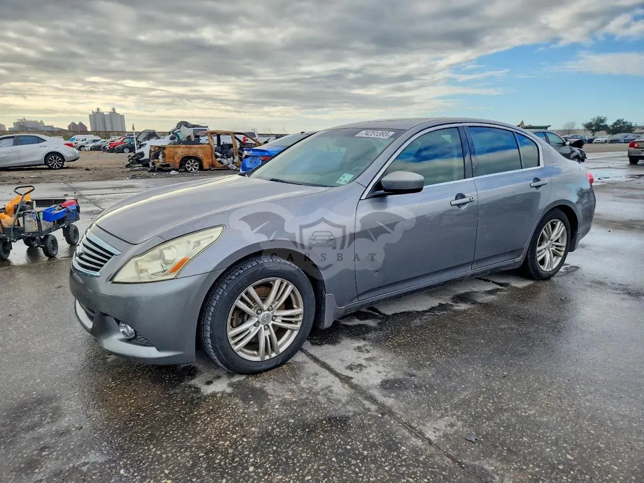 Infiniti G25 BASE 2.5L 6 2011