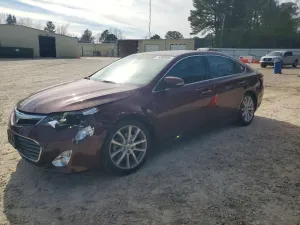 Toyota Avalon BASE 3.5L 6 2013