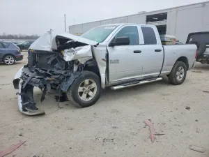 RAM 1500 5.7L 8 2017