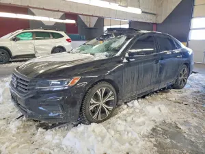 Volkswagen Passat SE 2.0L 4 2022
