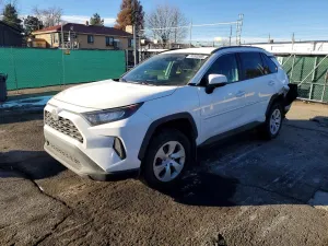 Toyota Rav4 LE 2.5L 4 2019