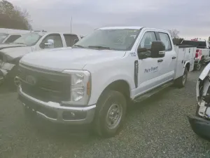 Ford F-250 SUPER DUTY 6.8L 8 2024