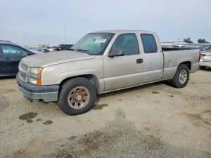 Chevrolet Silverado 1500 C1500 4.3L 6 2005