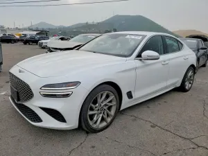 Genesis G70 BASE 2.0L 4 2022