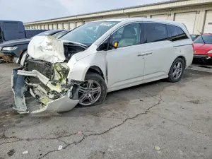 Honda Odyssey TOURING 3.5L 6 2013