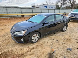 Hyundai Elantra SE 2.0L 4 2019