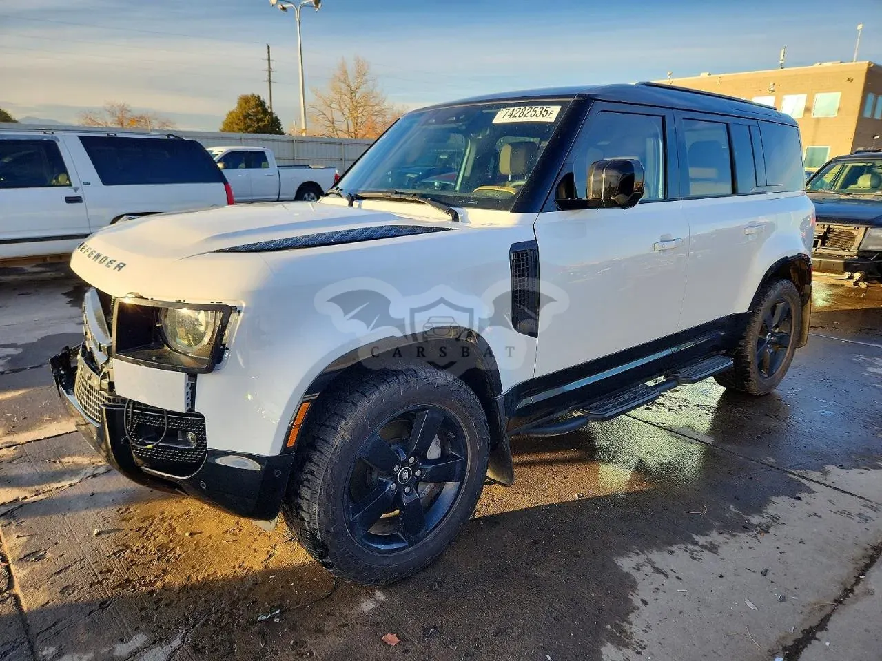 Land Rover Defender 3.0L 6 2025