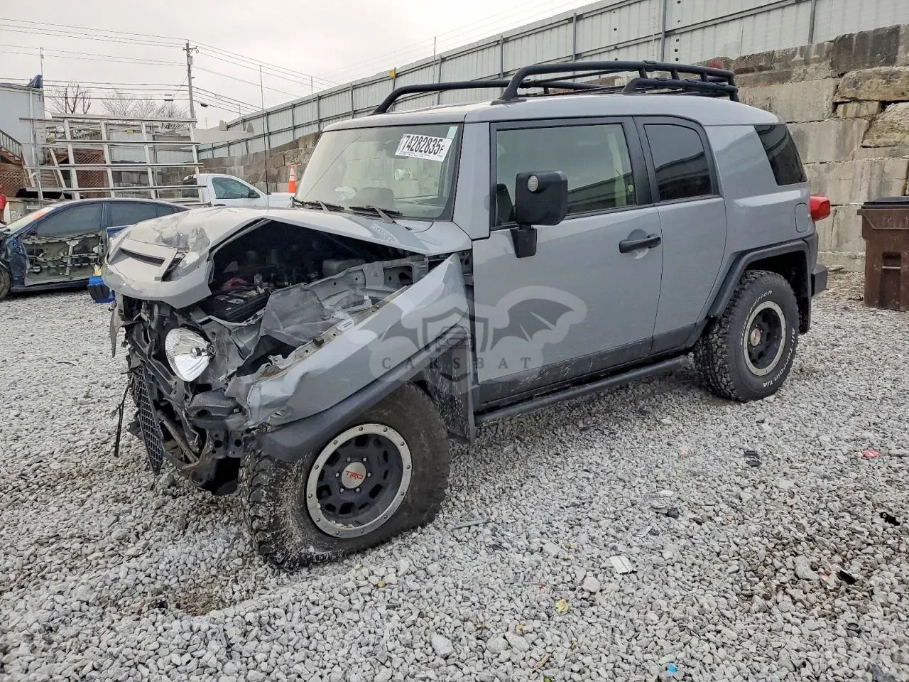 Toyota FJ Cruiser 4.0L 6 2013