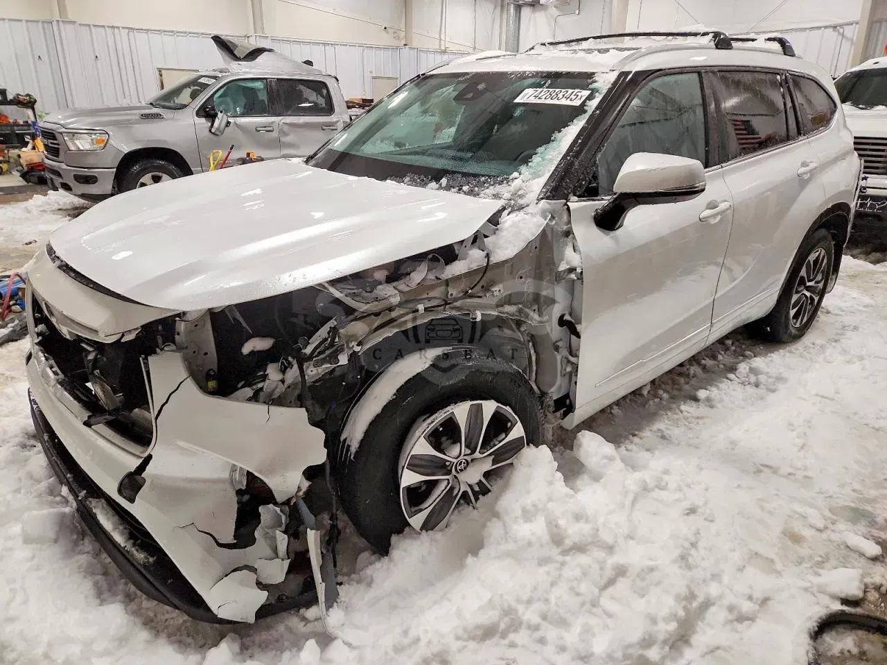 Toyota Highlander XLE 3.5L 6 2022