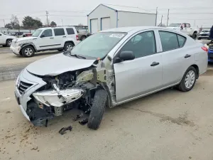Nissan Versa S 1.6L 4 2015