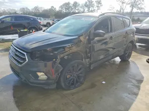 Ford Escape SE 2.0L 4 2017