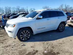 Jeep Grand Cherokee OVERLAND 3.6L 6 2017