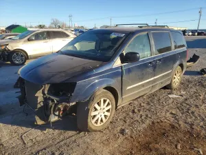 Chrysler Town & Country TOURING 3.6L 6 2015