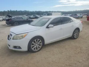 Chevrolet Malibu 2LT 2.5L 4 2013
