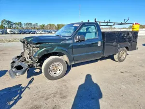 Ford F-250 6.2L 8 2016