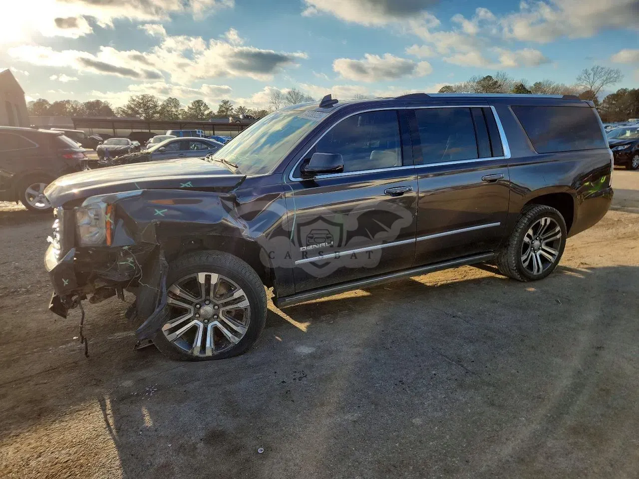 GMC Yukon DENALI 6.2L 8 2018