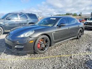Porsche Panamera TURBO 4.8L 8 2012