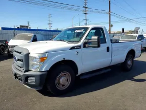 Ford F-250 6.2L 8 2013
