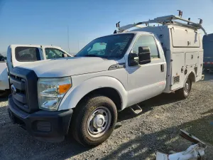 Ford F-350 6.2L 8 2013