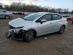 Nissan Versa SV 1.6L 4 2023