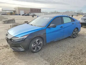 Hyundai Elantra LIMITED 1.6L 4 2023