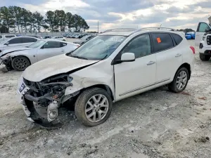 Nissan Rogue S 2.5L 4 2011