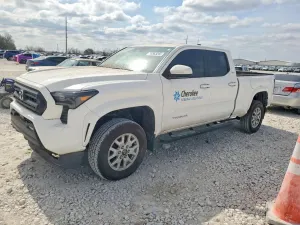 Toyota Tacoma DOUBLE CAB 2.4L 4 2024