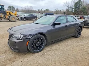 Chrysler 300 TOURING 3.6L 6 2019