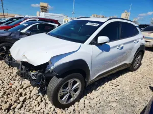 Hyundai Kona SEL 2.0L 4 2023